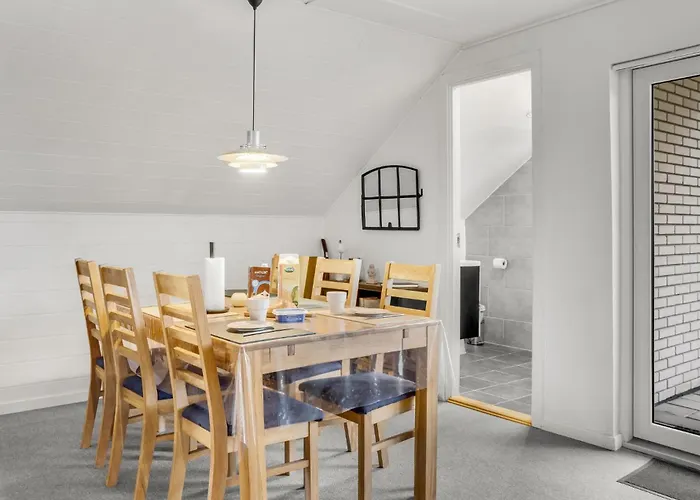 2 Bedroom Stunning In Prázdninový dům *